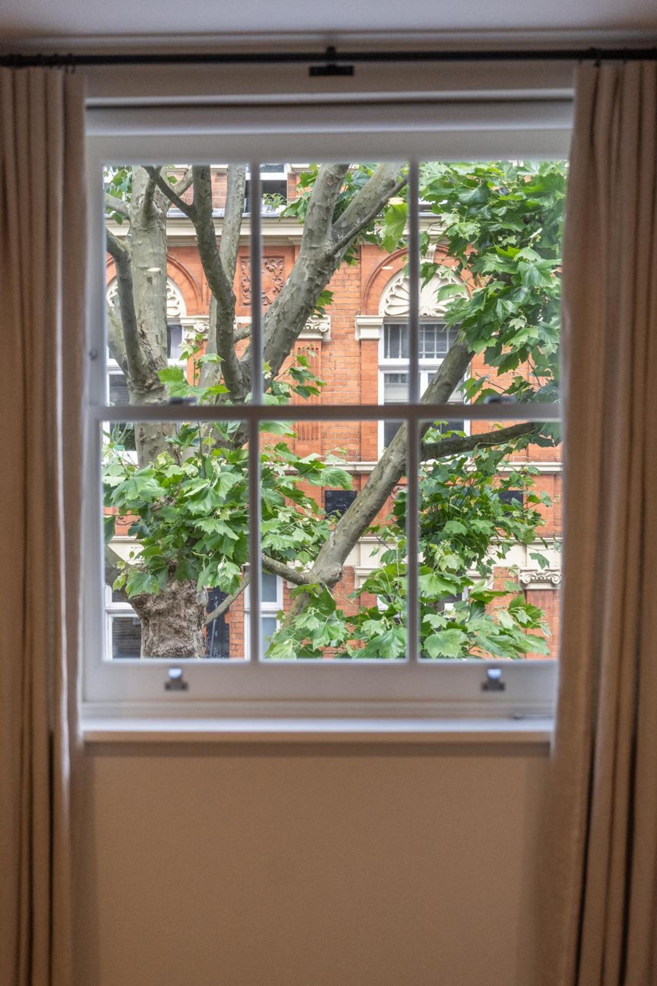 Modern, Stylish Newly Refurbished 2Nd Floor Apartment In Fitzrovia لندن المظهر الخارجي الصورة