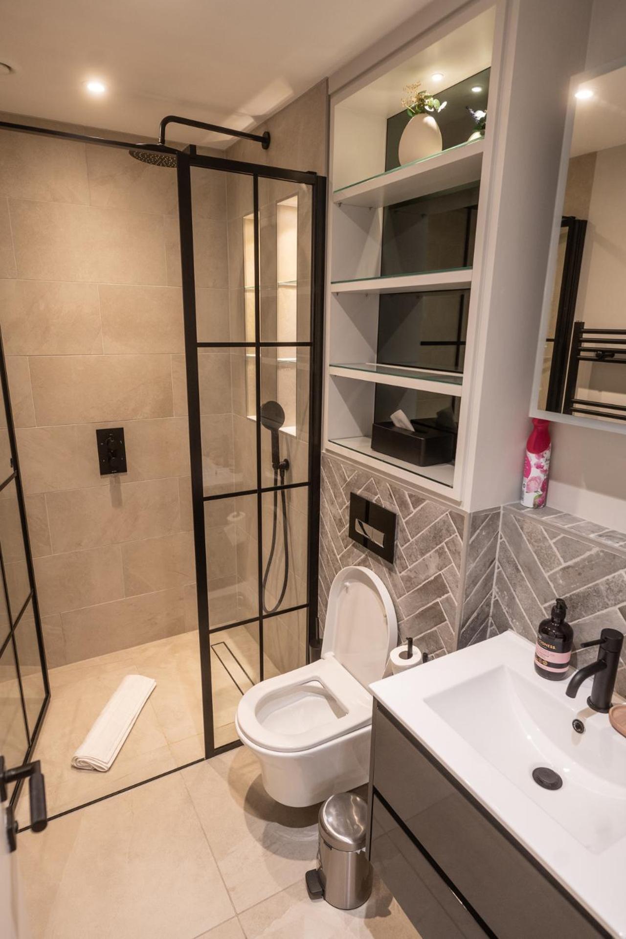 Modern, Stylish Newly Refurbished 2Nd Floor Apartment In Fitzrovia لندن المظهر الخارجي الصورة